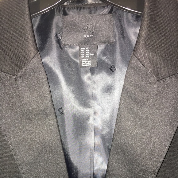H&M Tuxedo - Picture 3 of 8